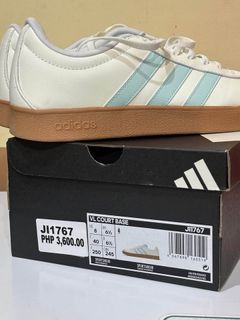 (Category: ) located in . Submitted by bobs.preloved (Listing ID 1438577888, Image 1). Description: .