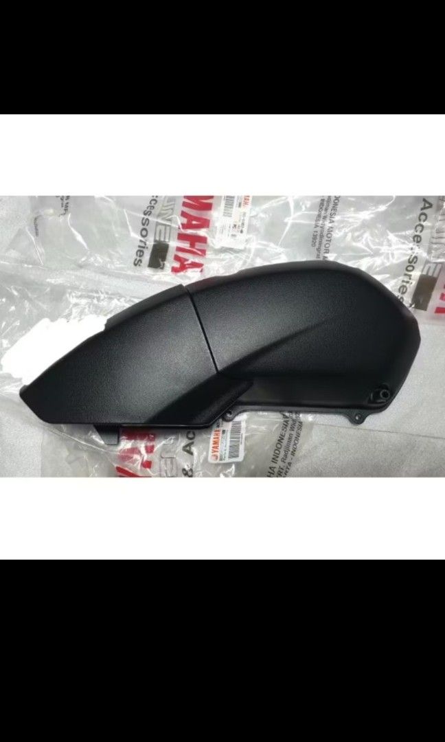 aerox v1 air filter cover (Category: Body Parts and Accessories) located in Manila. Submitted by fandh_essentials (Listing ID 1438640197, Image 1). Description: - used - lalamove.
