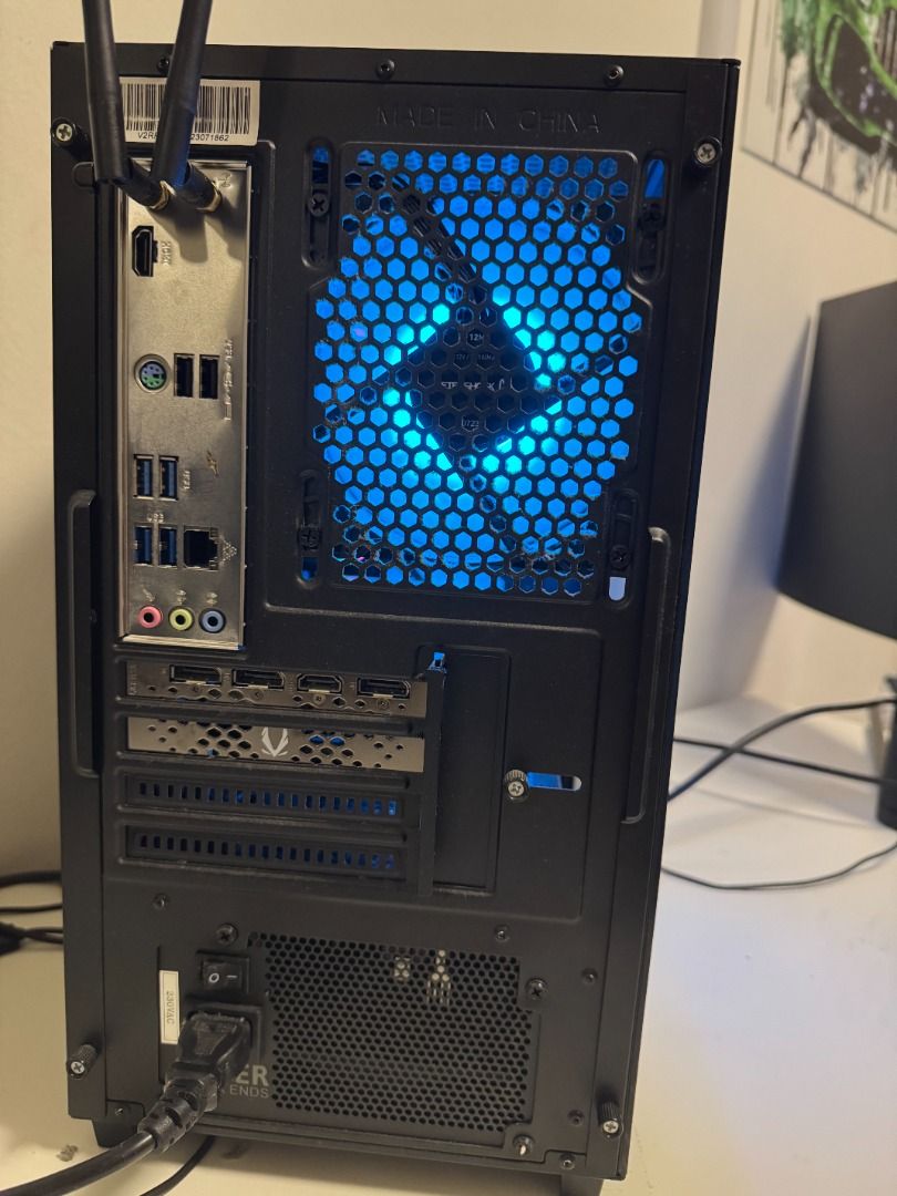 AFTERSHOCK AMD GAMING PC457713415252889603
