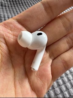 Airpods pro 3左耳出售| 網上購買1,000+ 件Airpods pro 3左耳
