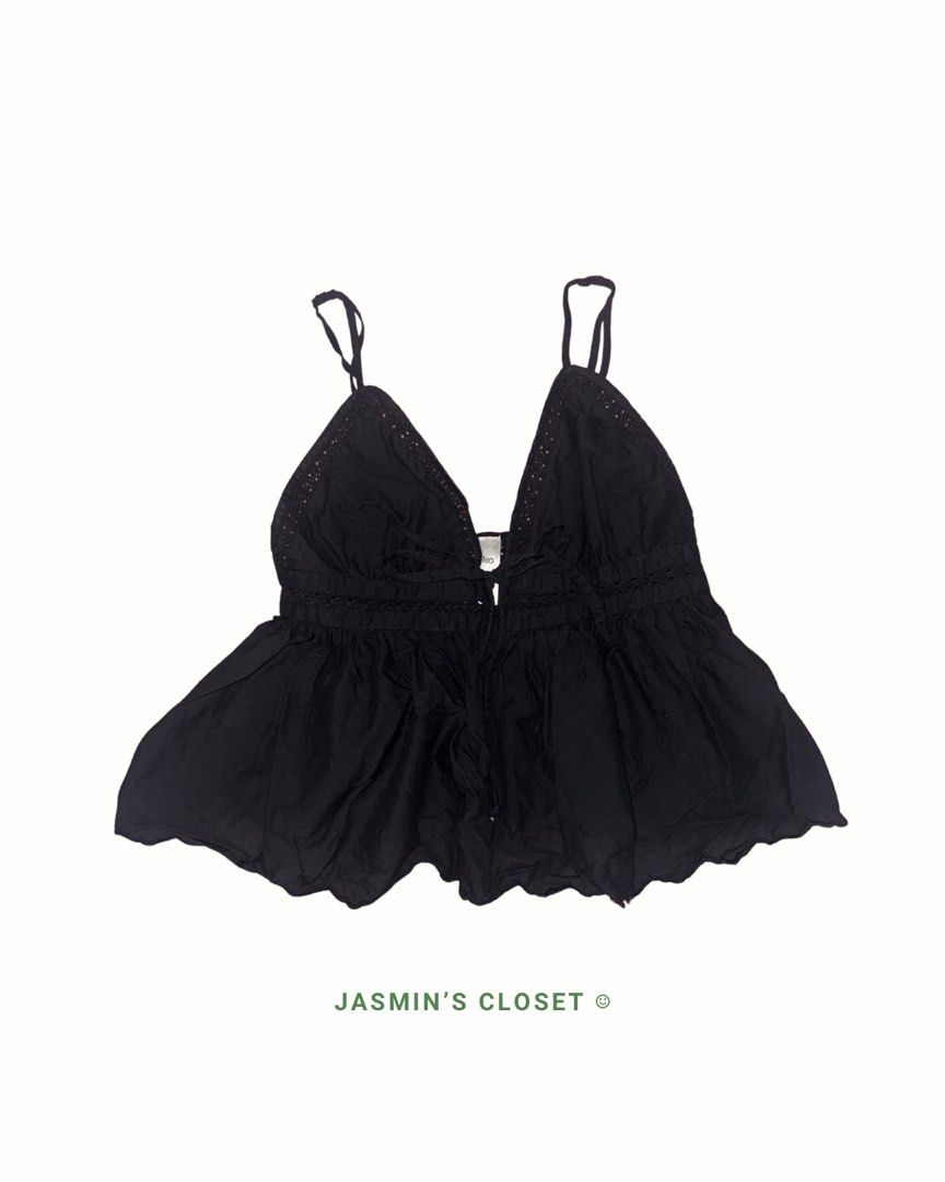 Anko Black Cami Top (Category: Sleeveless) located in Quezon City. Submitted by _jasminkae (Listing ID 1438648237, Image 1). Description: • Bought from Anko in Melbourne • Used once with inner wear (doesn’t completely cover my whole body because the size is too small).