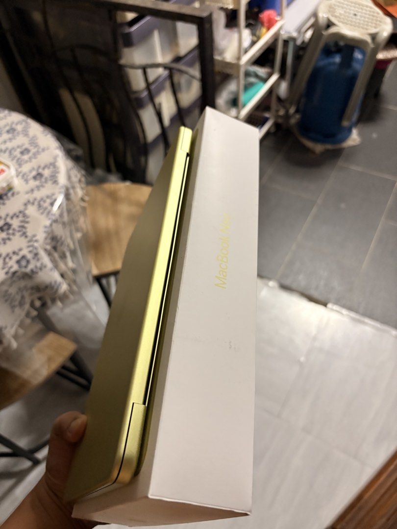Apple MacBook Neo457819143789629443