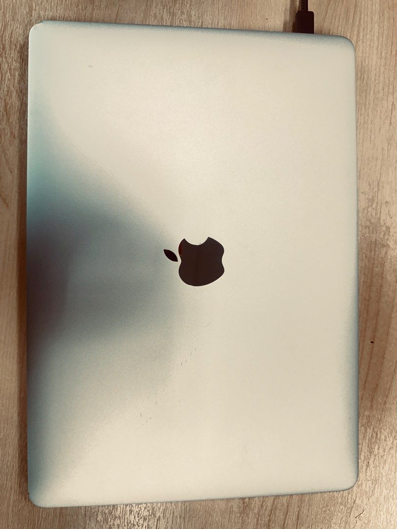 Apple Macbook Pro - 13 inch457598942903029760