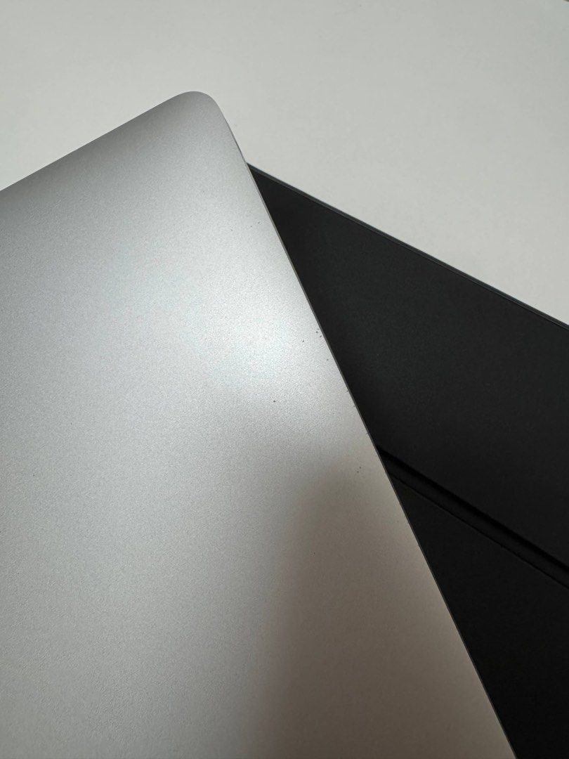Apple MacBook Pro M2 2022 13”- Silver457918963767715841