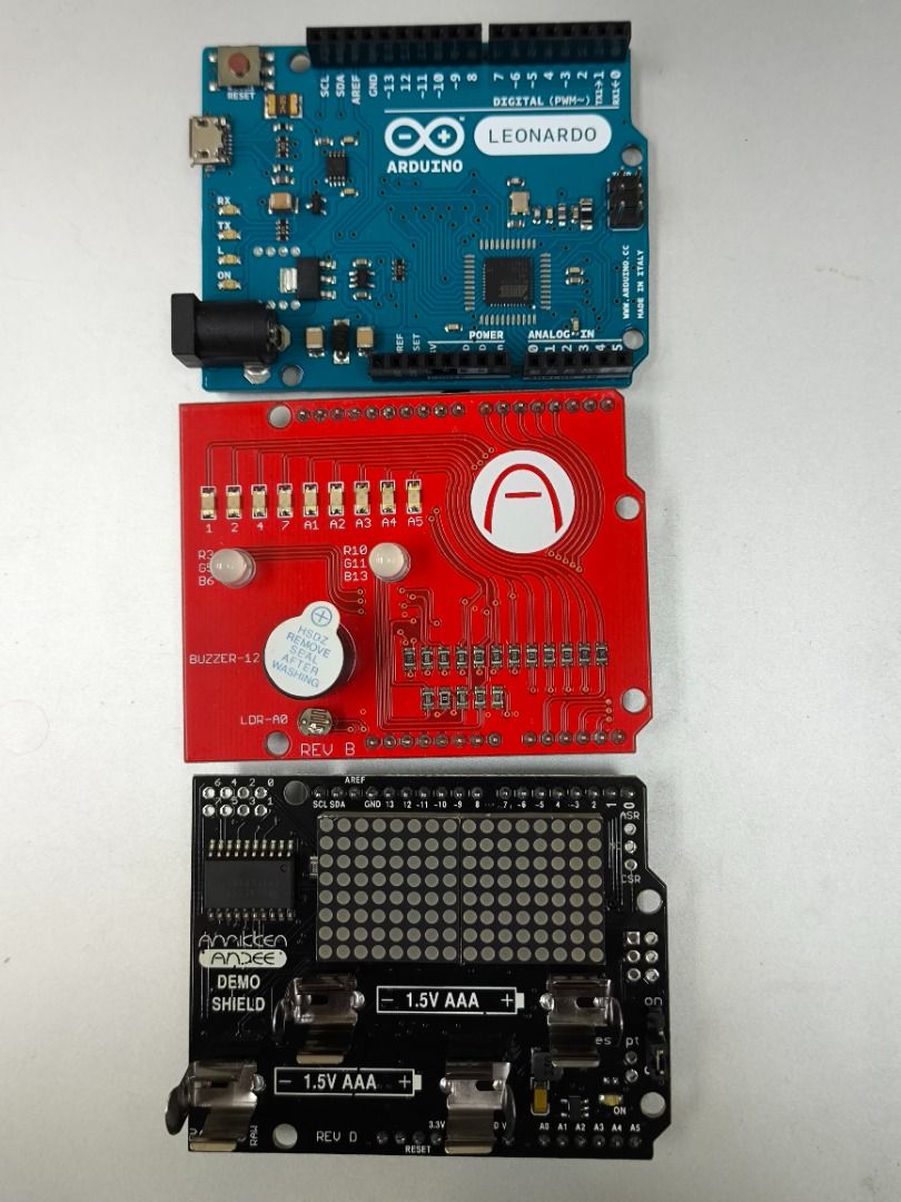 Arduino Leonardo R3 with accessory shields457512209299558400