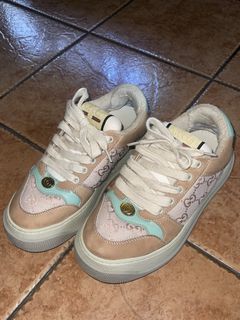 (Category: ) located in . Submitted by gabbyrella (Listing ID 1438556907, Image 1). Description: .