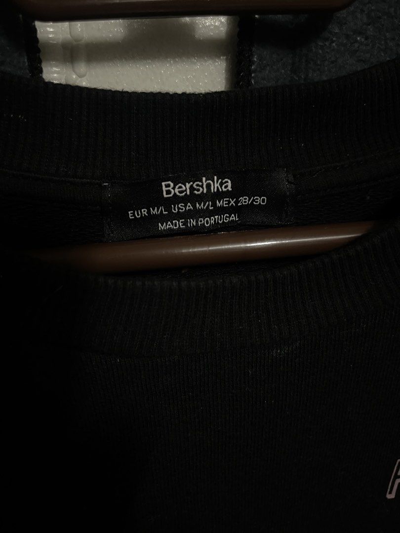 Bershka Forever Together Sweatshirt (Category: Longsleeves) located in Quezon City. Submitted by listless32 (Listing ID 1438684003, Image 3). Description: W 23 L 26 Bershka "Forever Together" sweatshirt. Size M/L. Made in Portugal. Photo print graphic..
