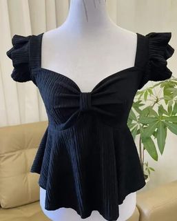 (Category: ) located in . Submitted by preloved.kae (Listing ID 1438593698, Image 1). Description: .