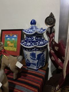 (Category: ) located in . Submitted by ecochicsales (Listing ID 1438502492, Image 1). Description: .