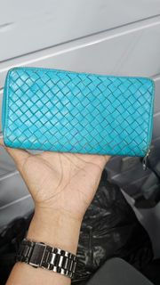 (Category: ) located in . Submitted by Thrift_ni_Babac (Listing ID 1438619523, Image 1). Description: .