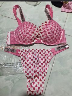 (Category: ) located in . Submitted by lovescarf (Listing ID 1438549835, Image 1). Description: .