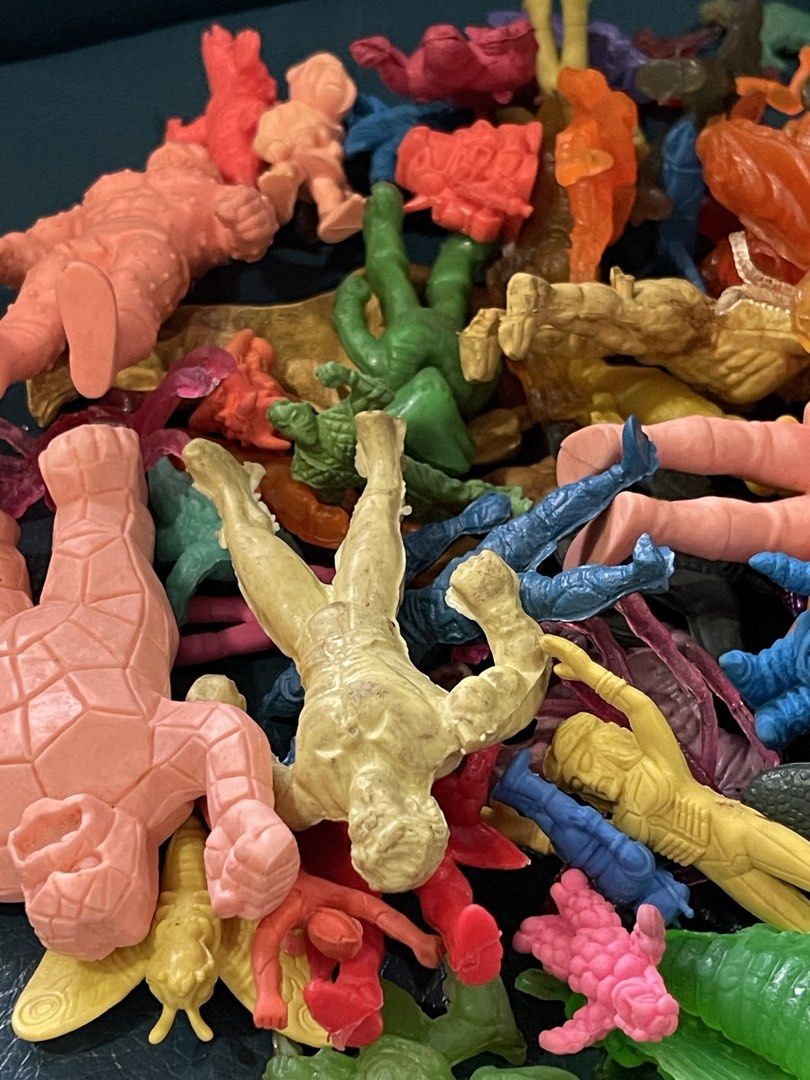 Bundle Tanching Tansing vintage toys collectibles (Category: Vintage Collectibles) located in Manila. Submitted by pamanna (Listing ID 1438589409, Image 2). Description: Bundle tanching tansing 88pcs 1200 only Kamias qc Lalamove/grab only.