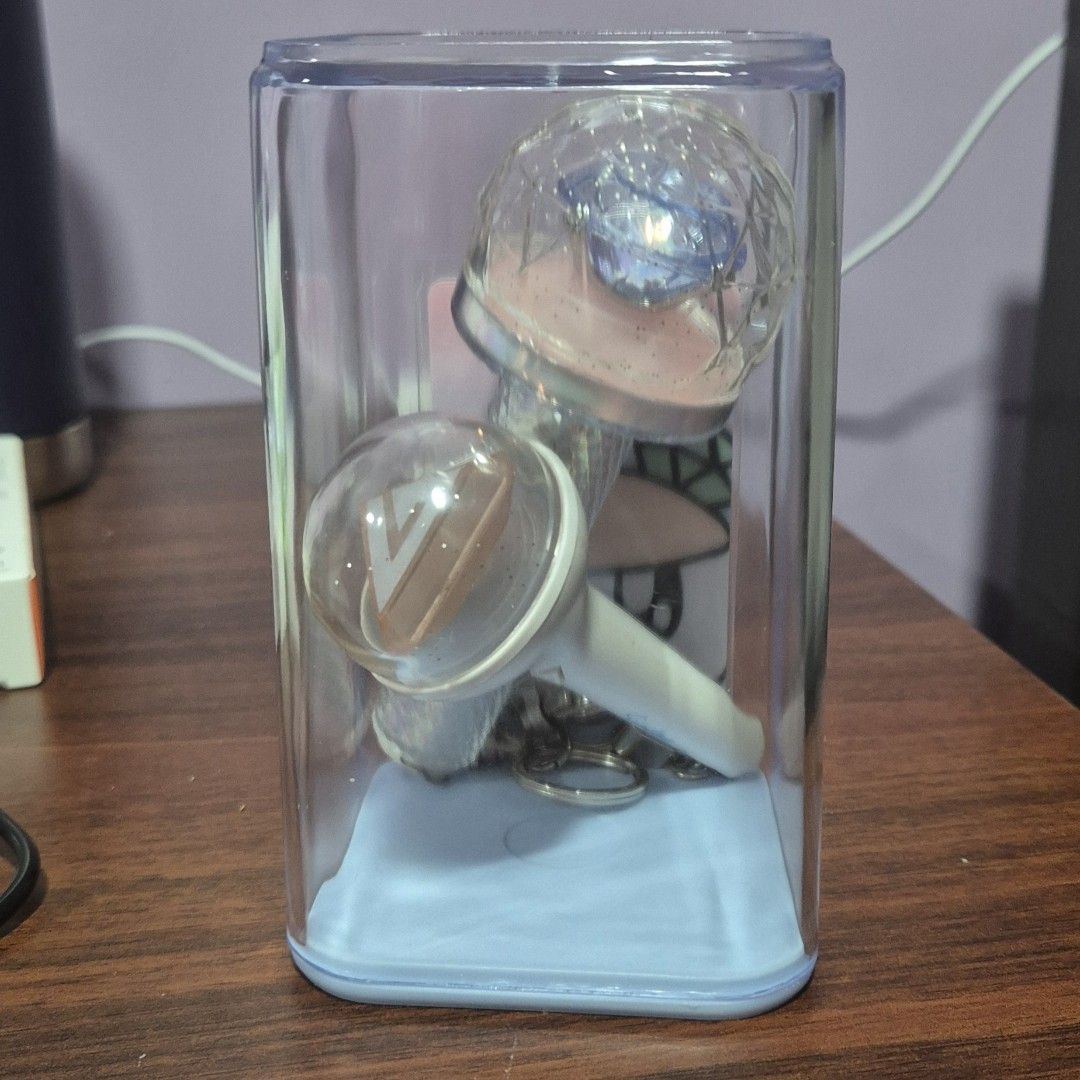 CASE ONLY display case - 2 sizes popmart miniteen seventeen (Category: Storage Boxes & Baskets) located in Manila. Submitted by dinoonara (Listing ID 1438605447, Image 2). Description: selling my unused extras, price per piece small clear - size 9.5 x 6.5 x 5.5 cm 30 ea medium blue with card slot - 13.4 x 8 x 8 cm 70 - no dent 50 - with 2 small dents on top.