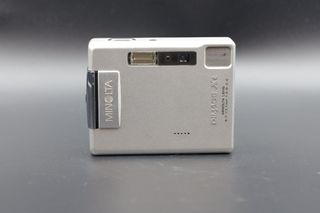 （分類：）位於 。 由 fukwa_camera 提交（商品編號 1438505431，圖片 1）。簡介： 。