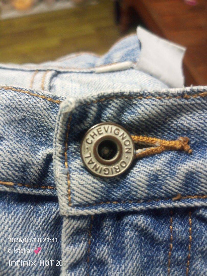 Chevignon denim pants (Category: Jeans) located in Manila. Submitted by cristopherthrift (Listing ID 1438658287, Image 3). Description: - Authentic Chevignon jeans -Size W31-34 L33 - 100% cotton - Light blue wash - Straight leg fit - Button closure with Chevignon logo - Two back pockets - Leather brand patch.