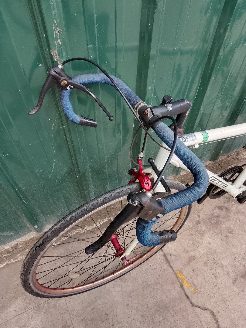 Chevrolet Corvette Road Bike (Category: Bicycles) located in Manila. Submitted by arn_thrifts (Listing ID 1438523052, Image 3). Description: CHEVROLET CORVETTE ROAD BIKE JAPAN MADE 10K+SF ANTIPOLO CITY.