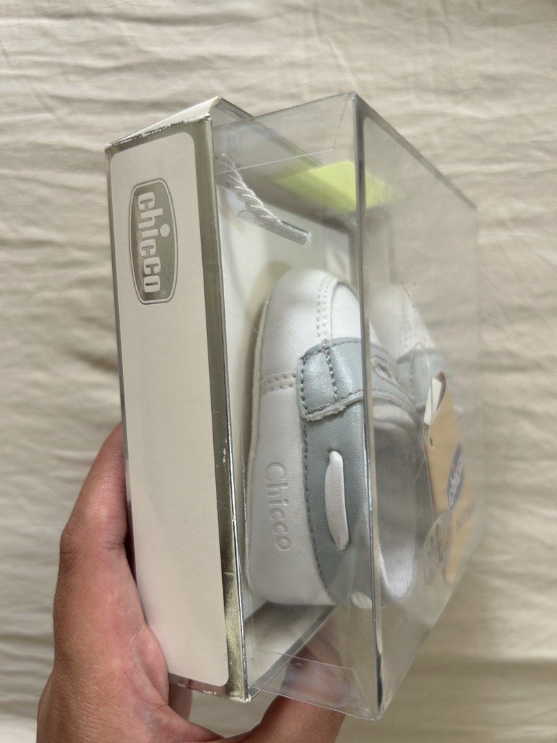 Chicco White Baptismal Shoes (Category: Babies & Kids Fashion) located in Baguio. Submitted by gray0912 (Listing ID 1438486127, Image 2). Description: Brand new Size: 16 EU.
