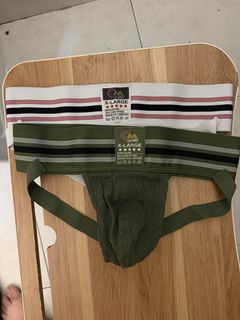 (Category: ) located in . Submitted by luckylion_e4b233 (Listing ID 1438675921, Image 1). Description: .