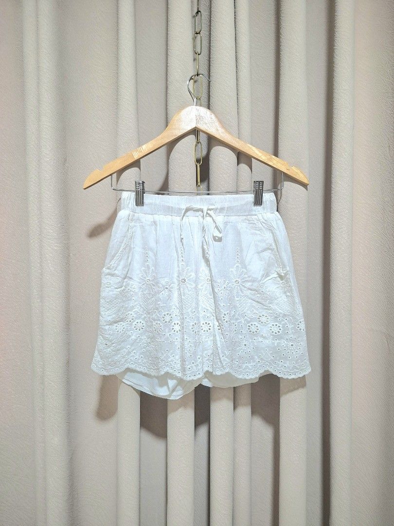 Coco Cabana White Embroidered Shorts - Size M (Category: Shorts) located in Batangas. Submitted by sell_ph (Listing ID 1438616920, Image 1). Description: - Coco Cabana white shorts - Size: M - Features: Embroidered details, drawstring waist, two pockets - Fabric: Lightweight, ideal for warm weather - Versatile style: Can be dressed up or down - Waist 24-32 - Length 14.