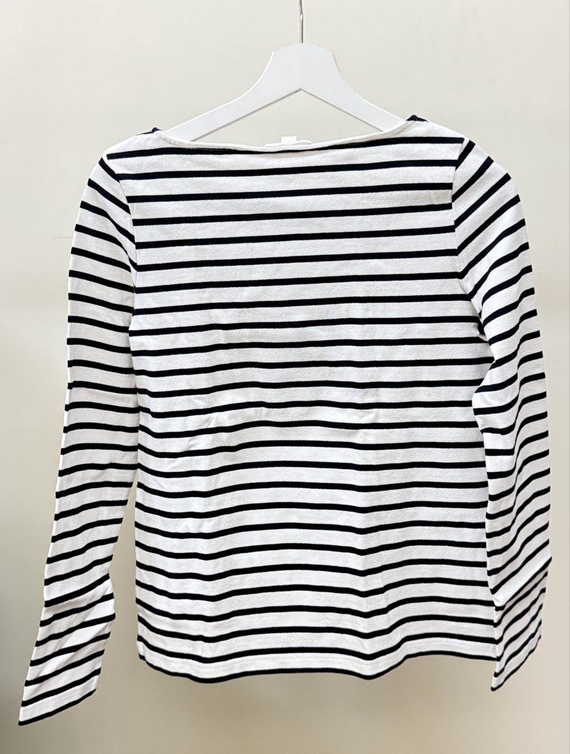 COS Striped Long Sleeve Top - XS (Category: Longsleeves) located in Paranaque City. Submitted by panmakes (Listing ID 1438636787, Image 2). Description: - COS long sleeve top - Black and white stripes - Boat neck - Size: XS - Made in China - Classic and versatile.