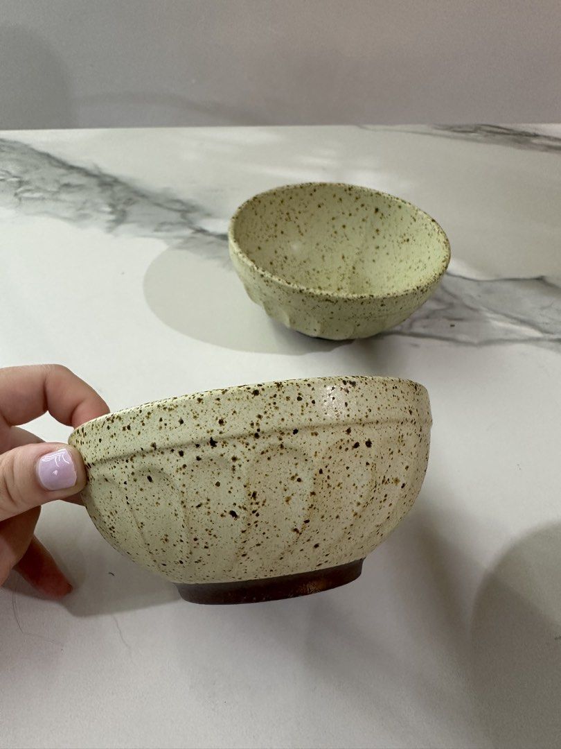 Cream Speckled Ceramic Bowls457561692596480000
