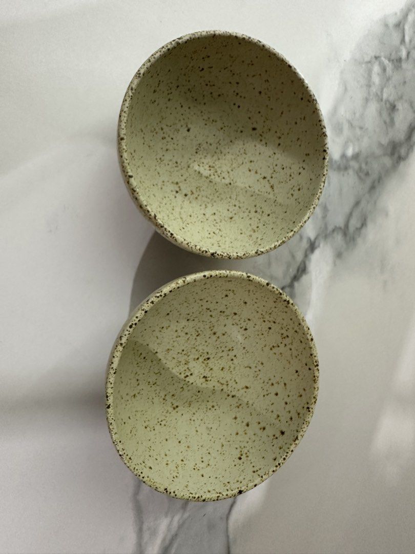 Cream Speckled Ceramic Bowls457561692596480002