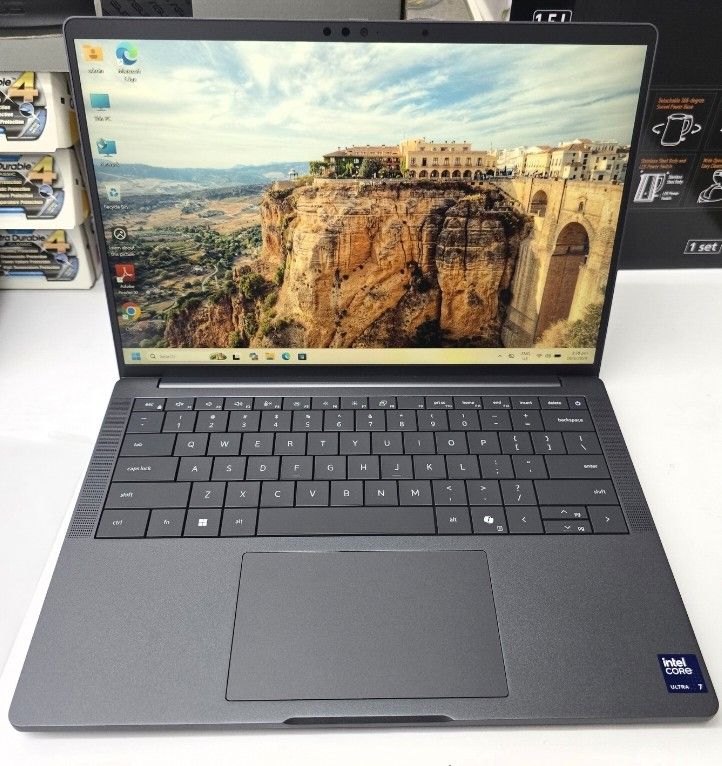 Dell Pro 14 Premium Ultra 7457504824293468160