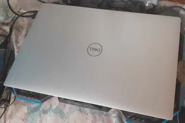 Dell XPS 9570 (Office or School Use) (Category: Laptops & Notebooks) located in Caloocan City. Submitted by crispyfrie85775 (Listing ID 1438578557, Image 2). Description: The laptop is working perfectly and fully usable right now using its Intel CPU graphics. The only issue is that the dedicated NVIDIA GTX 1050 Ti graphics chip is dead. Because of this, it cannot be used for heavy 3D gaming or heavy 3D rendering. (Although you can still replace t