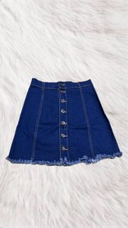 (Category: ) located in . Submitted by iuchan (Listing ID 1438556913, Image 1). Description: .