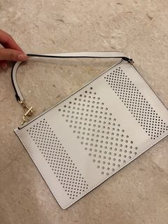 (Category: ) located in . Submitted by shopbyh (Listing ID 1438542347, Image 1). Description: .