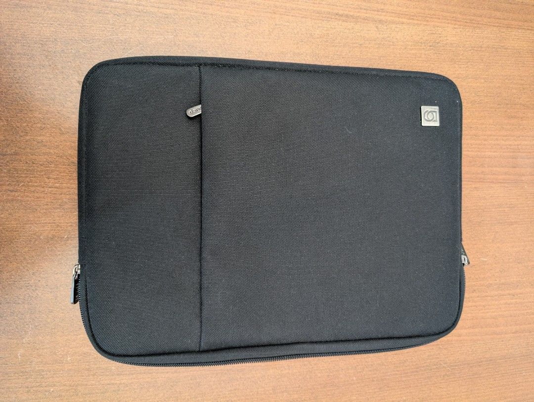 Domiso Laptop Case - Black 13 inch457498603626833920