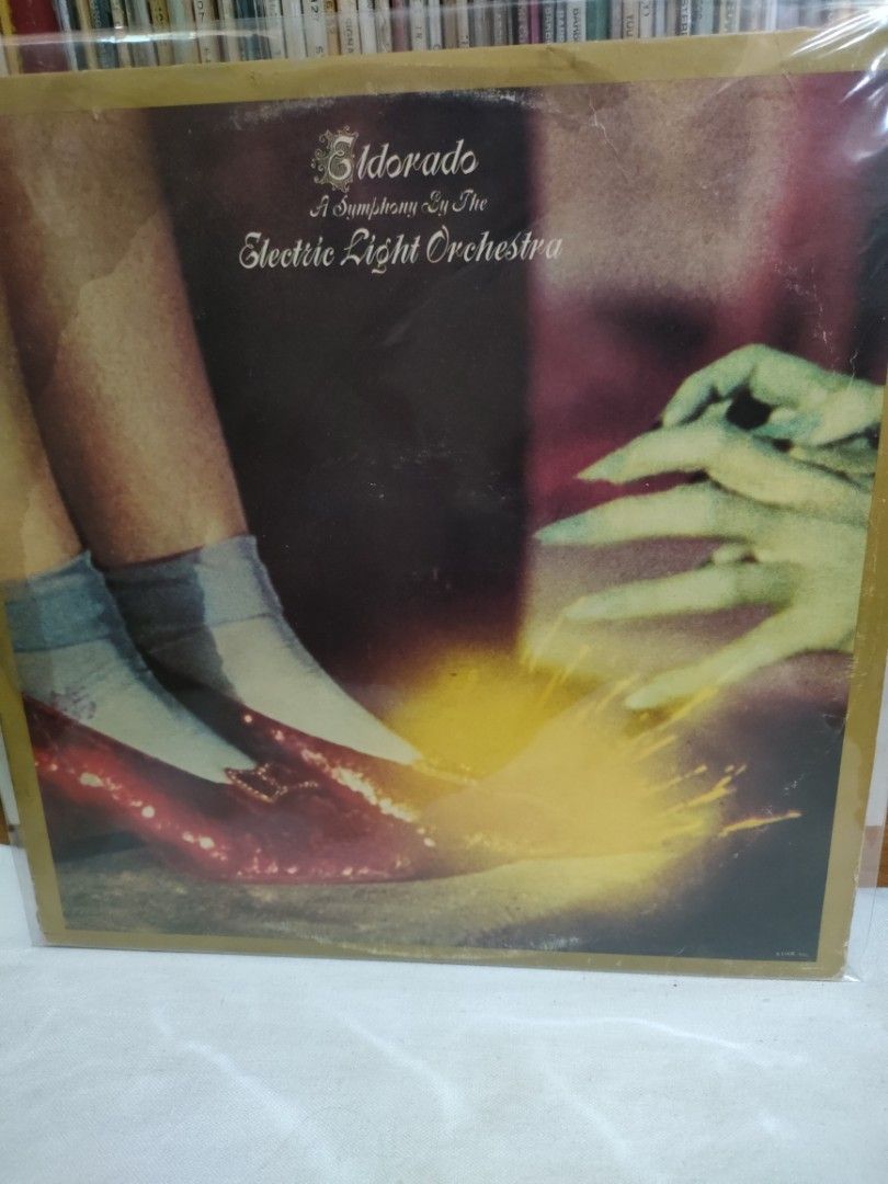 Electric Light Orchestra Vintage LP Records (Category: Vinyls) located in Santa Rosa. Submitted by egroj_0410 (Listing ID 1438664688, Image 3). Description: - Electric Light Orchestra vintage LPs , US early pressings 1. Eldorado - 350 due to few scuff marks but does not affect the sound (SOLD) 2. A New World Record"- 900 vintage/early pressings 3. Secret Message - 700 vintage/early pressings - All records in original inner sleeves. - Track listin