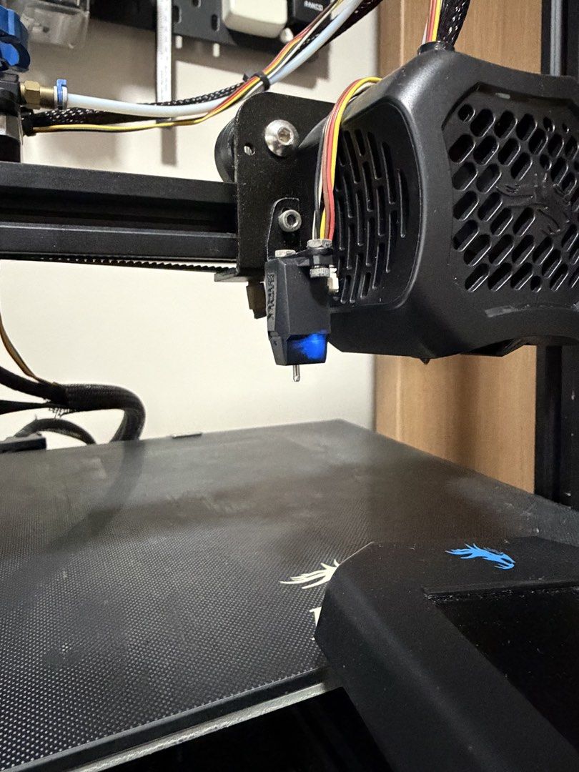 Ender 3 V2 Creality457389507809136641