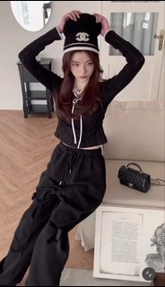 由 buybyebuybey1234 (刊登 ID 1438627492，圖片 1) 提交，位於 的 (類別：)，說明：。