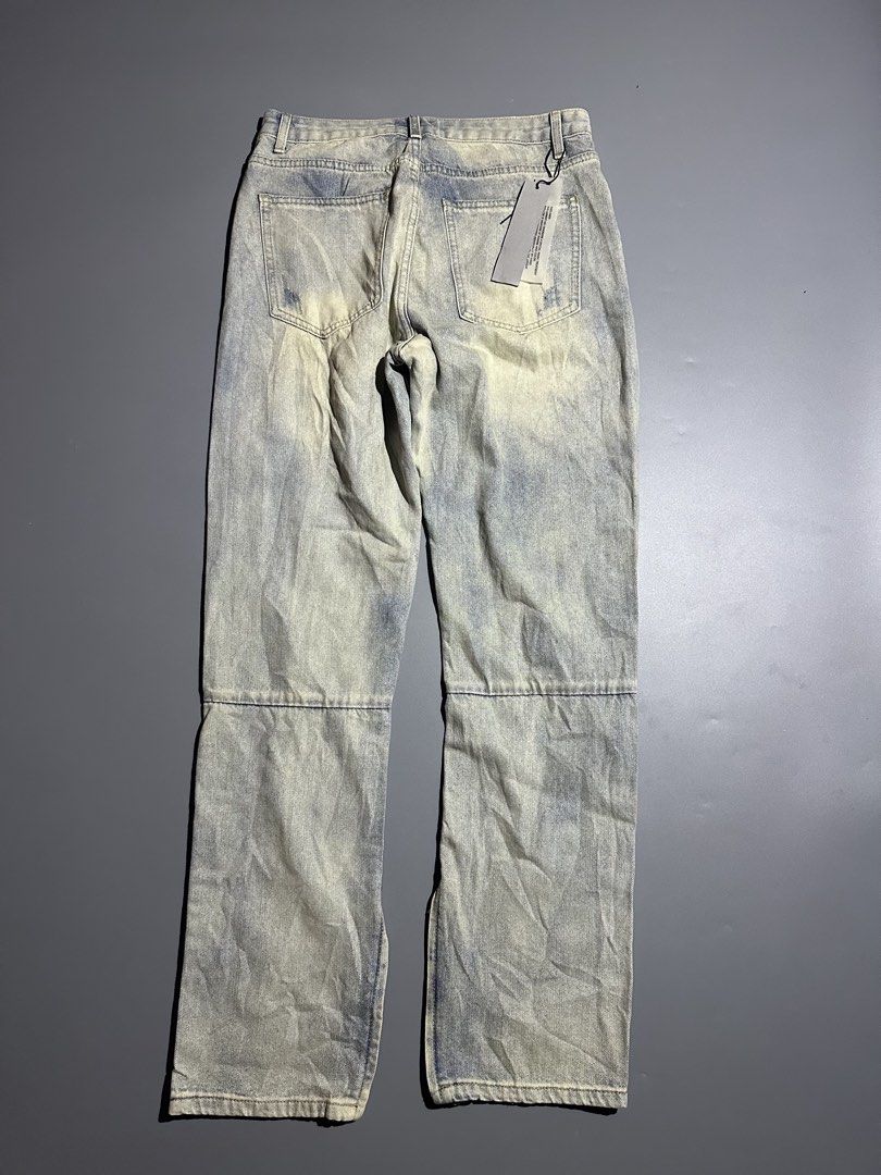 BRANDNEW FEAR OF GOD WASHED JEANS (Category: Jeans) located in Calbayog City. Submitted by js.street.finds (Listing ID 1438607332, Image 2). Description: Dimes width 30 Length 41 hem 7.