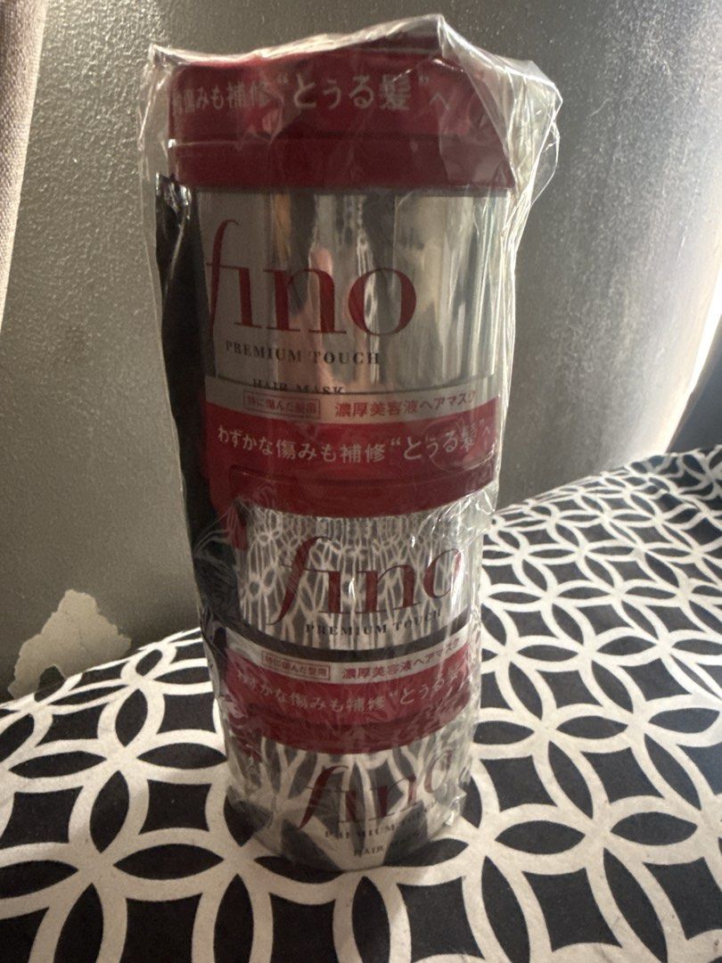 Fino Premium Touch Hair Mask (Category: Hair) located in Valenzuela. Submitted by justineee07 (Listing ID 1438503564, Image 1). Description: - Fino Premium Touch Hair Mask - Repairs and moisturizes damaged hair - Premium hair treatment - Leaves hair smooth and shiny - In original packaging.