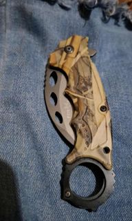(Category: ) located in . Submitted by winssian (Listing ID 1438620346, Image 1). Description: .
