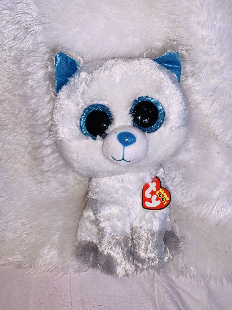 Frost the Arctic Fox by Ty Beanie Boo (Category: Plushies & Soft Toys) located in Pasig City. Submitted by nyca1989 (Listing ID 1438530783, Image 1). Description: ❄️ Rare alert! Meet Frost the Arctic Fox by Ty Beanie Boo — a 2017 Walgreens exclusive that’s highly sought after by collectors worldwide 🦊✨ Soft, adorable, and hard to find — perfect for Beanie Boo lovers and collectors alike! 💙🤍 Feel free to negotiate! Open to reasonable haggling. 