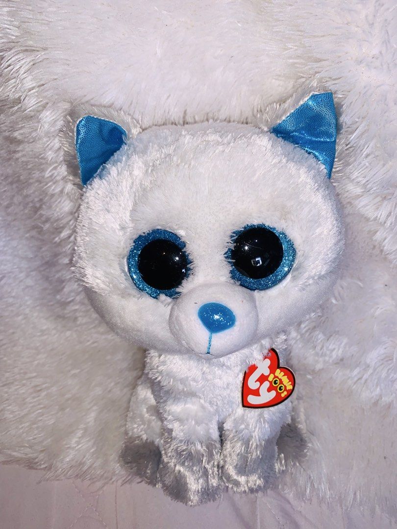Frost the Arctic Fox by Ty Beanie Boo (Category: Plushies & Soft Toys) located in Pasig City. Submitted by nyca1989 (Listing ID 1438530783, Image 3). Description: ❄️ Rare alert! Meet Frost the Arctic Fox by Ty Beanie Boo — a 2017 Walgreens exclusive that’s highly sought after by collectors worldwide 🦊✨ Soft, adorable, and hard to find — perfect for Beanie Boo lovers and collectors alike! 💙🤍 Feel free to negotiate! Open to reasonable haggling. 