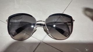 (Category: ) located in . Submitted by vishnu12 (Listing ID 1438651201, Image 1). Description: .