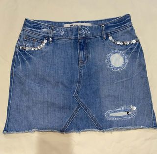 (Category: ) located in . Submitted by LilysDressShop (Listing ID 1438540338, Image 1). Description: .