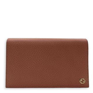 (Category: ) located in . Submitted by carousellluxury (Listing ID 1425361750, Image 1). Description: .