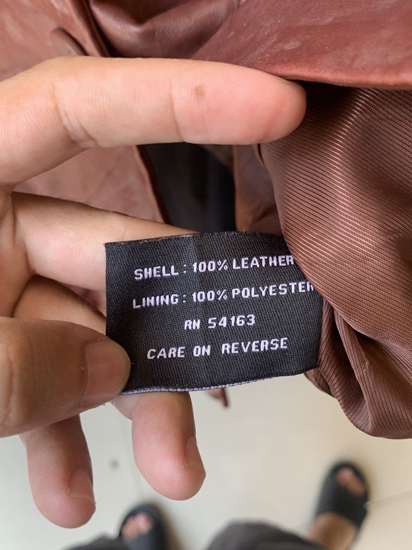 Guess Leather Jacket For Women’s (Category: Coats, Jackets and Outerwear) located in Davao. Submitted by mysticeagle-2763 (Listing ID 1438551800, Image 3). Description: Fittings Small to Medium .