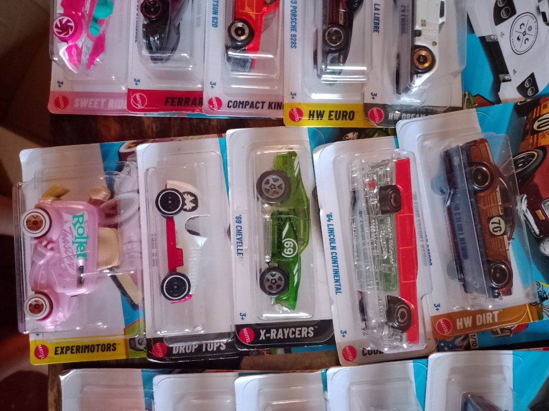 Hot Wheels (Category: Toys & Games) located in Imus. Submitted by livistonia (Listing ID 1438525429, Image 3). Description: Selling these Hotwheels for 2500 take all including the collector's edition. Sold na po lahat ng normal hot wheels. collector's edition nalang natitira. Price is negotiable Individual - 100 each Collector's edition only - 1000 rfs: original package got intercepted and was replaced with this. selling it to recoup losses since
