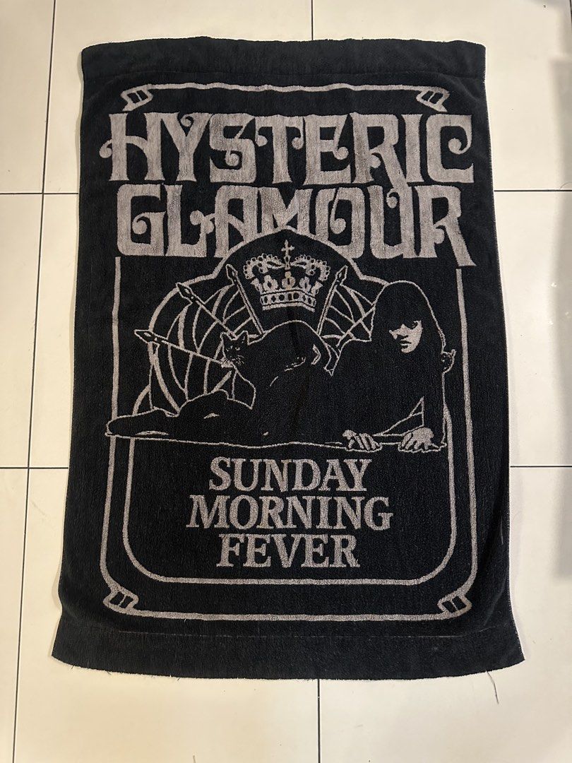 Hysteric Glamour novelty blanket (Category: Bedding & Towels) located in Manila. Submitted by jeangod420 (Listing ID 1438512568, Image 1). Description: .
