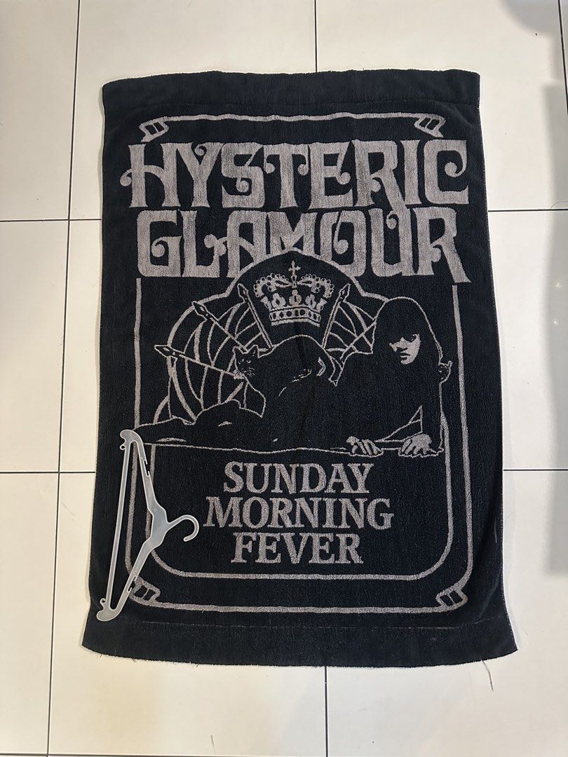 Hysteric Glamour novelty blanket (Category: Bedding & Towels) located in Manila. Submitted by jeangod420 (Listing ID 1438512568, Image 2). Description: .