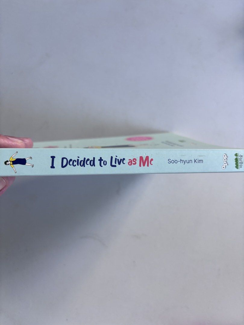 I own to live by me (Category: Storybooks) located in Paranaque City. Submitted by luxemomma (Listing ID 1438502175, Image 3). Description: Like new Loc: Paranaquw mOp: Gcash/BPI.
