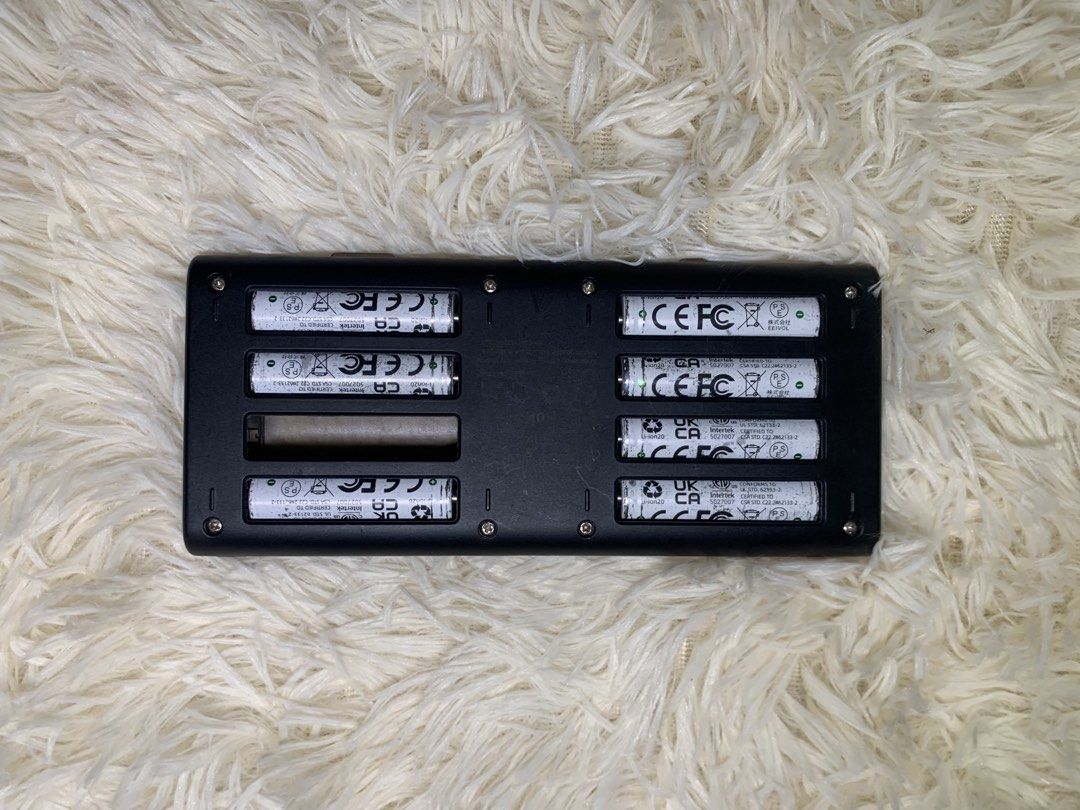 Imuto AA Battery Charger (w 7 pcs Battery) (Category: Chargers & Cables) located in Marikina City. Submitted by seetheandburn (Listing ID 1438508280, Image 3). Description: - Imuto AA battery charger included. - Comes with 7 AA 1000mAh batteries. - Black charger casing with a clear cover. - Designed for AA batteries..