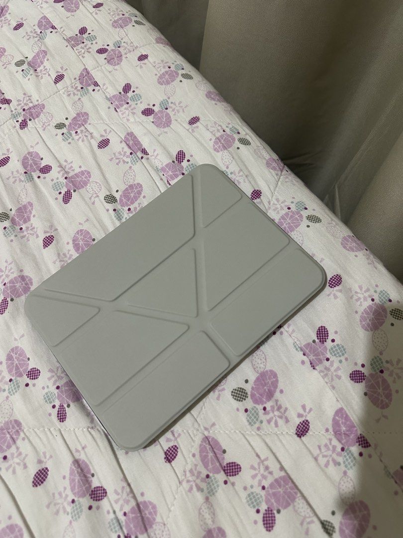 IPAD MINI 6 (Category: iPad) located in Manila. Submitted by cessssssssssss (Listing ID 1438623937, Image 3). Description: IPAD MINI 6 5 DAYS OLD 64GB, WIFI ONLY COMPLETE SET BOX, CHARGER, MANUAL FREE CASE.