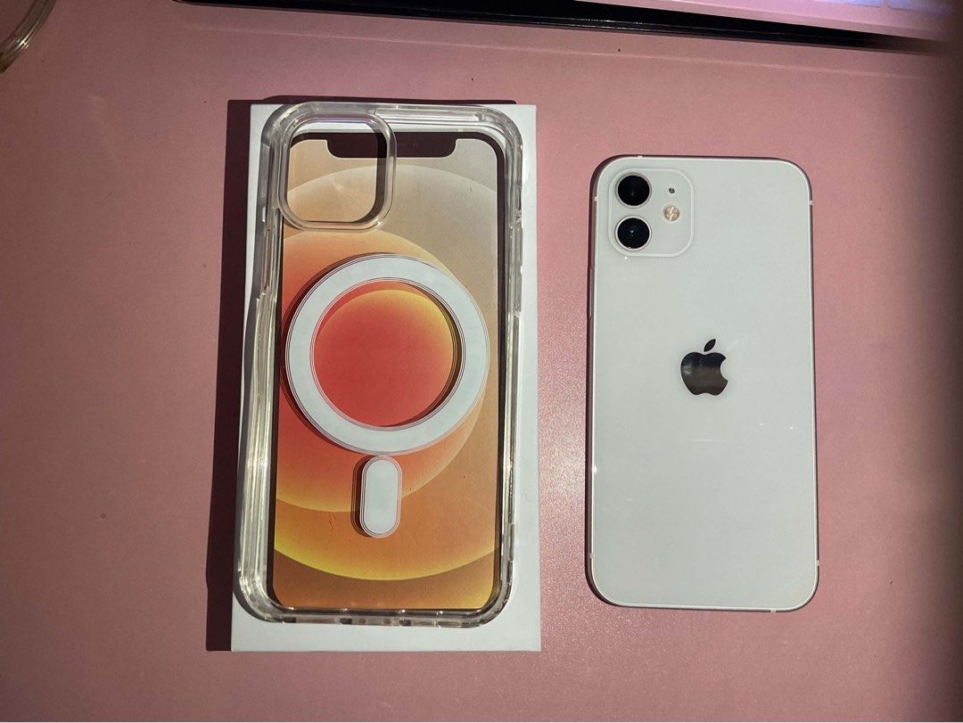 Iphone 12 128 gb 97 bh (Category: iPhone 12 Series) located in Manila. Submitted by ayii679 (Listing ID 1438550575, Image 1). Description: selling: iphone 12 128gb white still under warranty sa pinagbilhan na shop! ✅ 97% bh ✅ no issues, not refurbished ✅ true tone and face id working ✅ super smooth ✅ no dents and scratches ✅ with box ✅ free tempered, charger, case asking price: 13k nego pm for more photos! baguio loc.